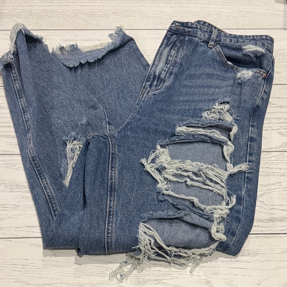 SHEIN Ripped Blue Boyfriend Jeans